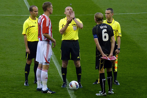 toss a coin toss a coin